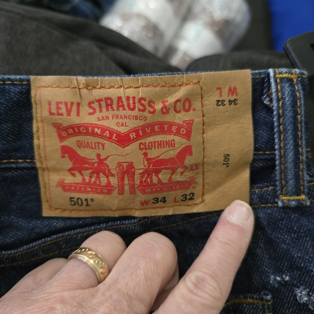 Levi's 501 Button Fly NWOT‎ Men's Blue Jeans 34 X 32 - Picture 12 of 12